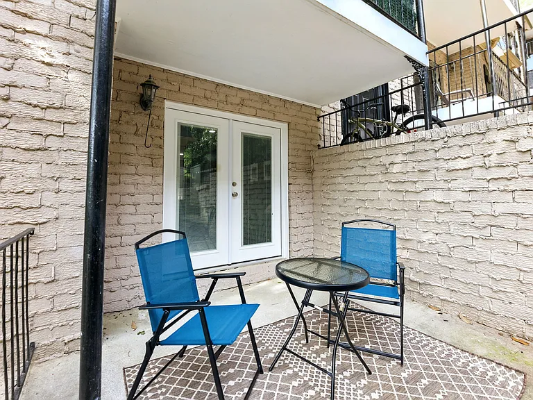 2805 NE Expy NE #B1 — Photo 15