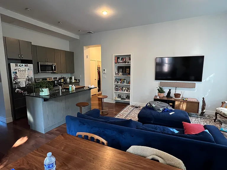 557 Columbus Ave #303 — Photo 2