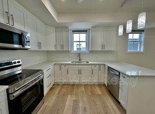 883 Sutherland Ave #887, Kelowna, BC V1Y 5X4