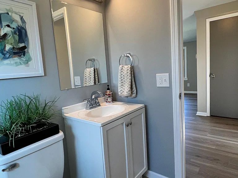 62 Beach Rd #UPPER — Photo 5