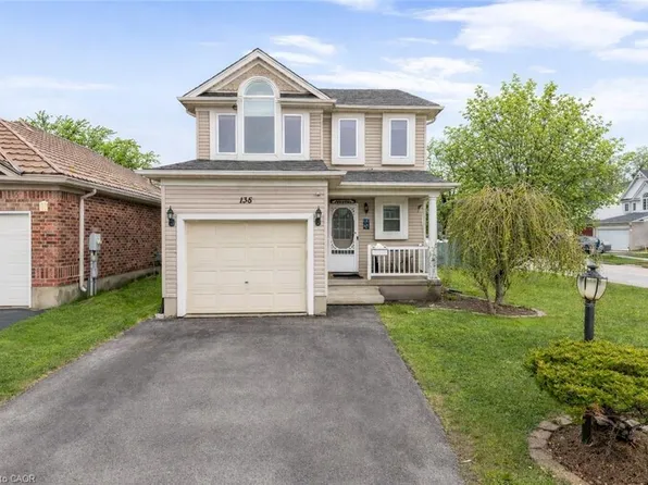 135 Veronica Dr, Kitchener, ON N2A 4E6