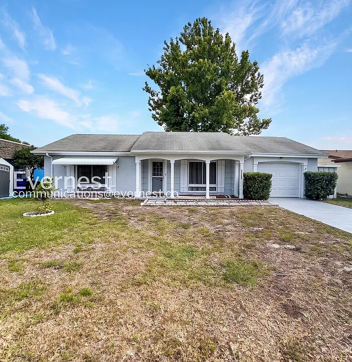 4133 Grayton Dr