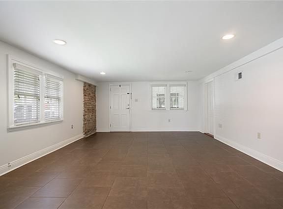 5th image of 8029 Sycamore St