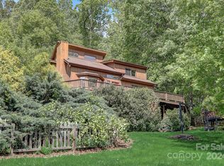 22 Thistle Ln, Waynesville, NC 28786