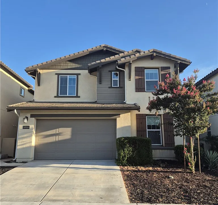 38565 Fairfield Hts