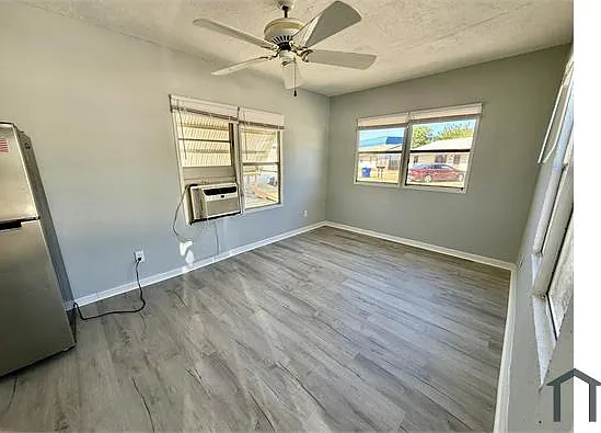 1709 S Ridgewood Ave #16 — Photo 6