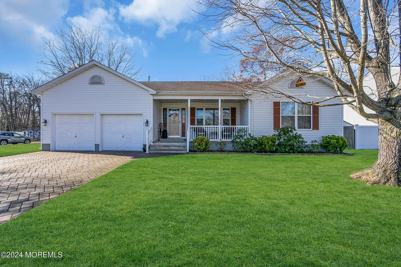 12 Brentwood Drive photo 1