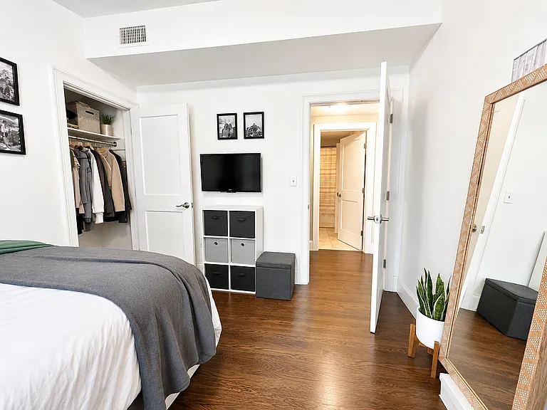 154 Gold St #3 — Photo 30