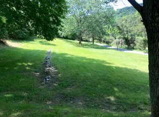 927 Still House Dr, Lexington, VA 24450
