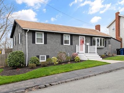 2 Cauldron Ct, Salem, MA, 01970