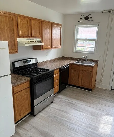 448 E Prospect St #1 — Photo 2
