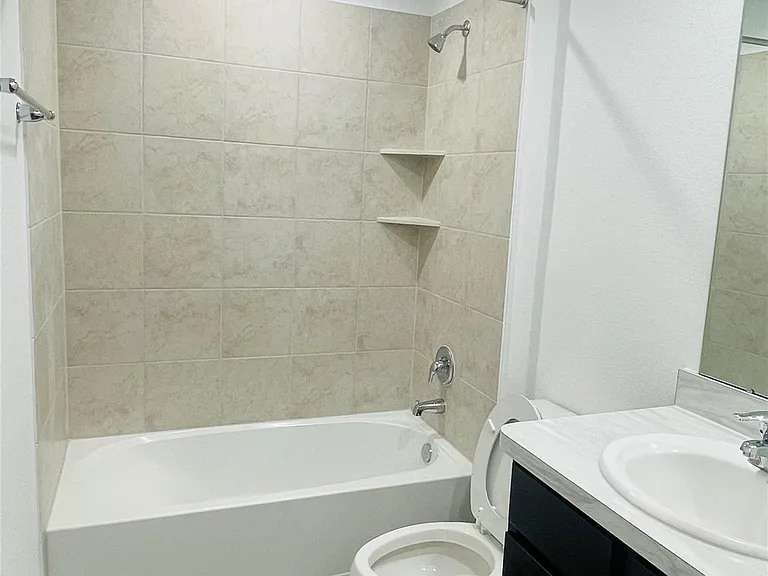 5146 Bay Meadows Ln — Photo 29