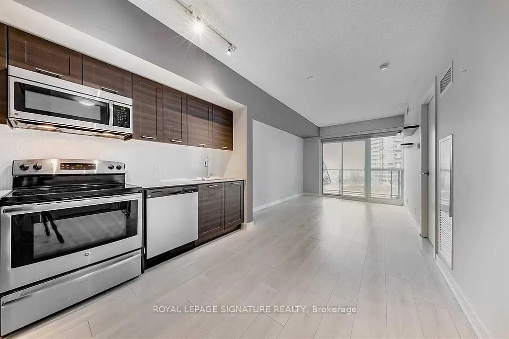 1 bed, $2,300 — Photo 2