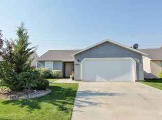 3512 W Vistapark Dr, Caldwell, ID 83605