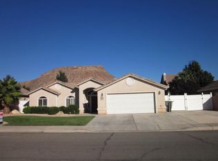 1027 S Red River Rd, Washington, UT 84780