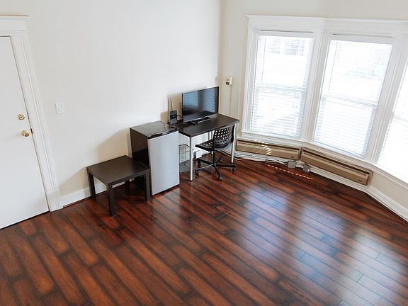 4th image of 4826 Geary Blvd