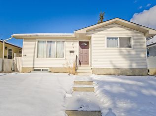 8 Dover Meadow Close SE, Calgary, AB T2B2E2