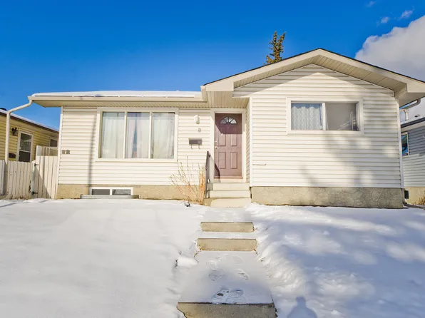 8 Dover Meadow Close SE, Calgary, AB T2B 2E2