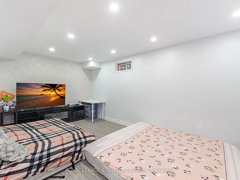 66 Lightcatcher Cir — Photo 37