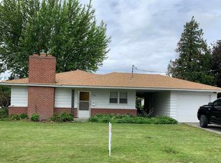 502 Hillcrest St, Grandview, WA 98930