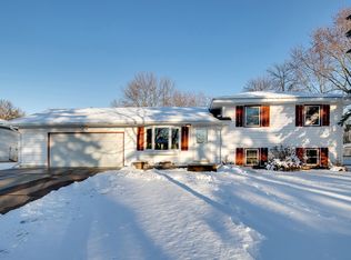 10357 Hollywood Blvd NW, Coon Rapids, MN 55433