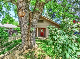130 Kenwood Ave, Medford, OR 97501