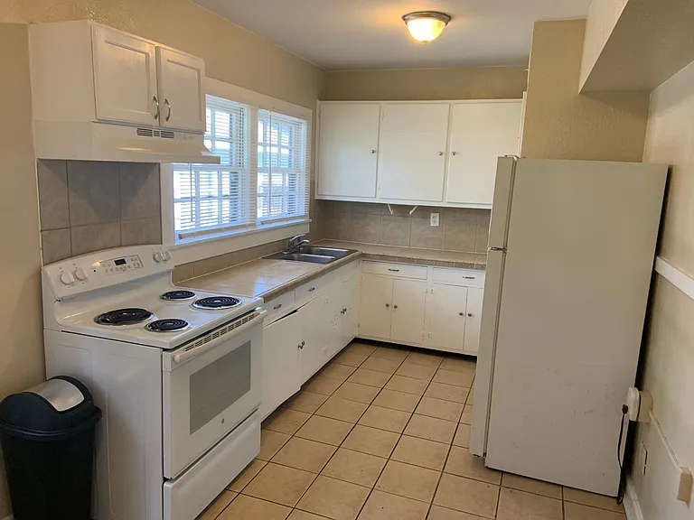 8277 Cheryl Ann Ln — Photo 2