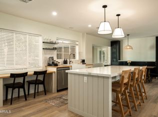 547 W Orangewood Ave, Phoenix, AZ 85021