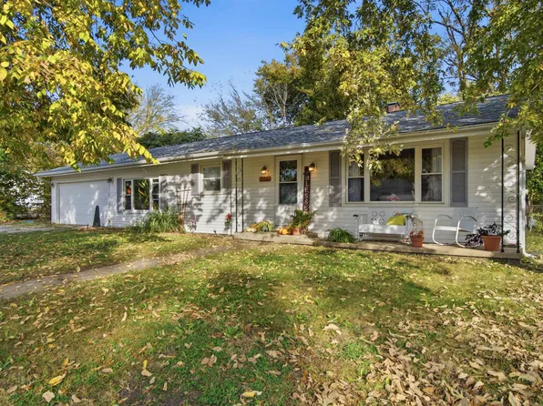 105 E Elm St, Dunlap, IL 61525