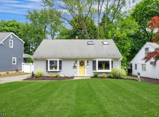 46 Sunrise Ter, Cedar Grove, NJ 07009