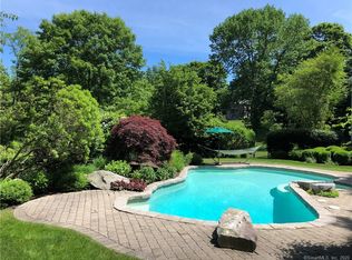 41 Briardale Pl, Wilton, CT 06897