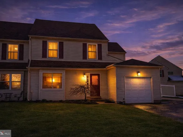 2331 Cambridge Cir, Hatfield, PA 19440