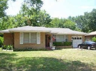 1414 W Tucker Blvd, Arlington, TX 76013