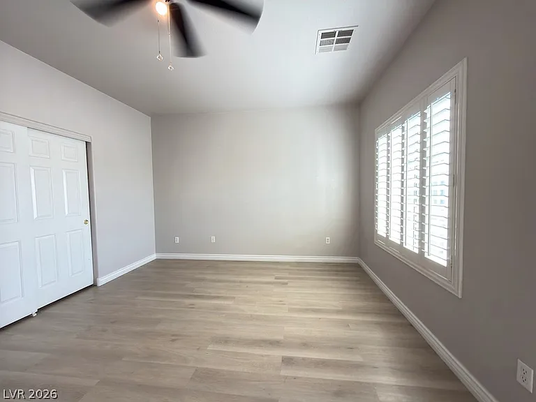215 Animated Ct — Photo 13