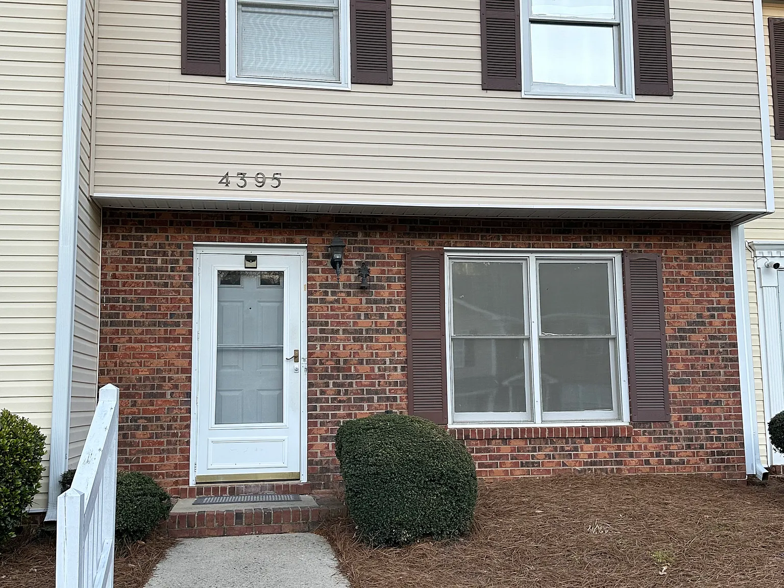 4395 Baylor St — Photo 1