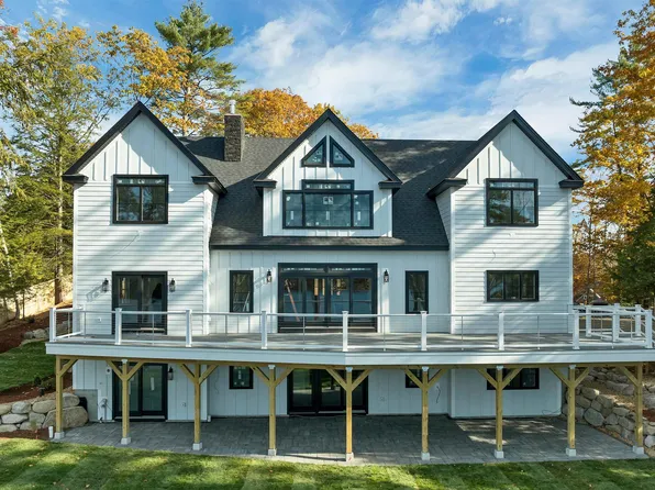 11 Quimby Road, Meredith, NH 03253