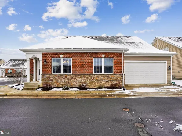 77 Harpers Mill Way, Lovettsville, VA 20180