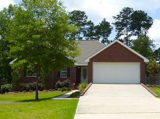 65 N Beverly Hills Rd, Hattiesburg, MS 39402