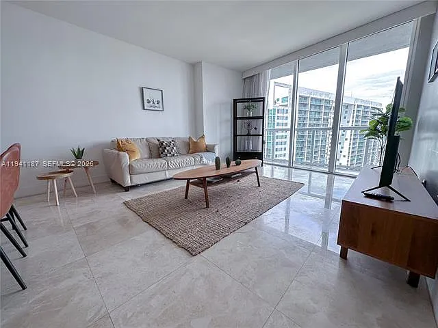 Building Photo - 485 Brickell Ave #3606