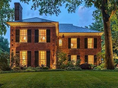 21 Westmoreland Pl, Saint Louis, MO, 63108