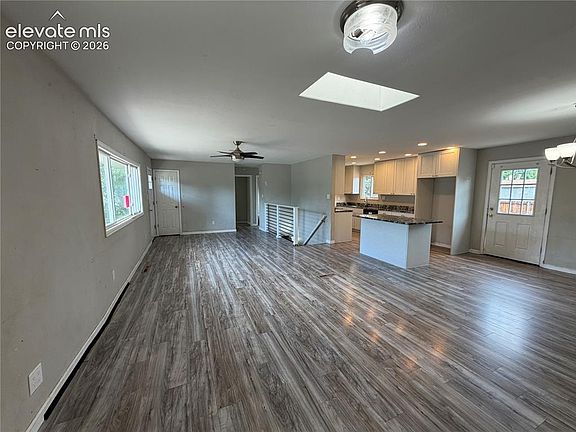 5th image of 4560 Barkman Cir