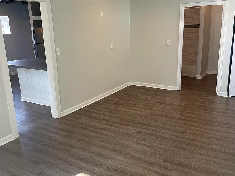 1212 Krieger St — Photo 10