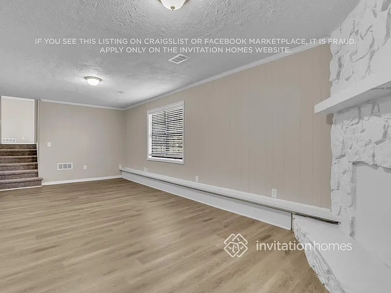 1990 Branch View Dr — Photo 14