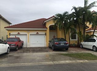 16427 SW 85th Ln, Miami, FL 33193