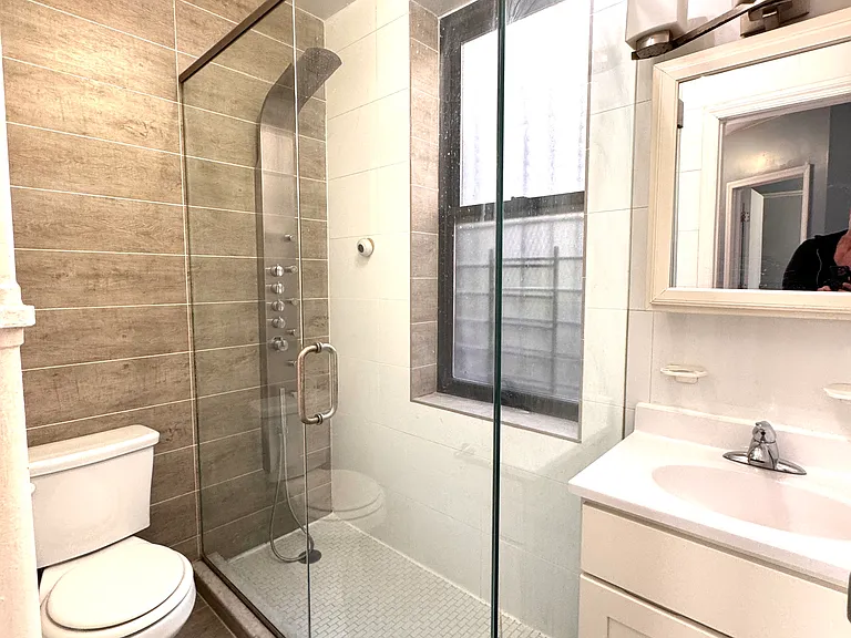 820 Riverside Dr #1A — Photo 4