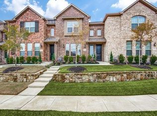1008 Foxglove Dr, Carrollton, TX 75007