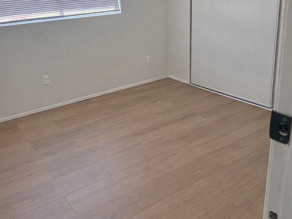4th image of 150 W Chase Ave APT B
