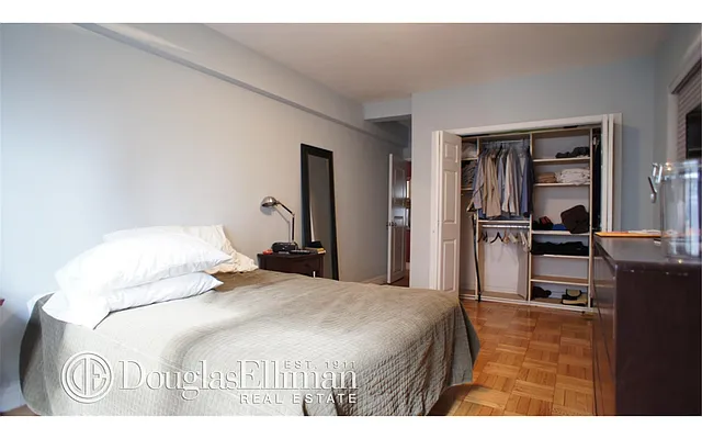 Rented by Douglas Elliman | media 13