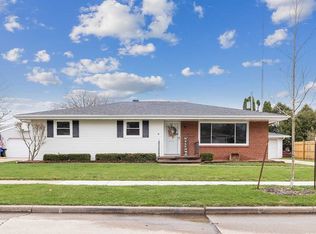 200 S Fidelis St, Appleton, WI 54915