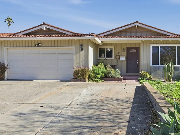2224 San Tomas Aquino Rd — Photo 1